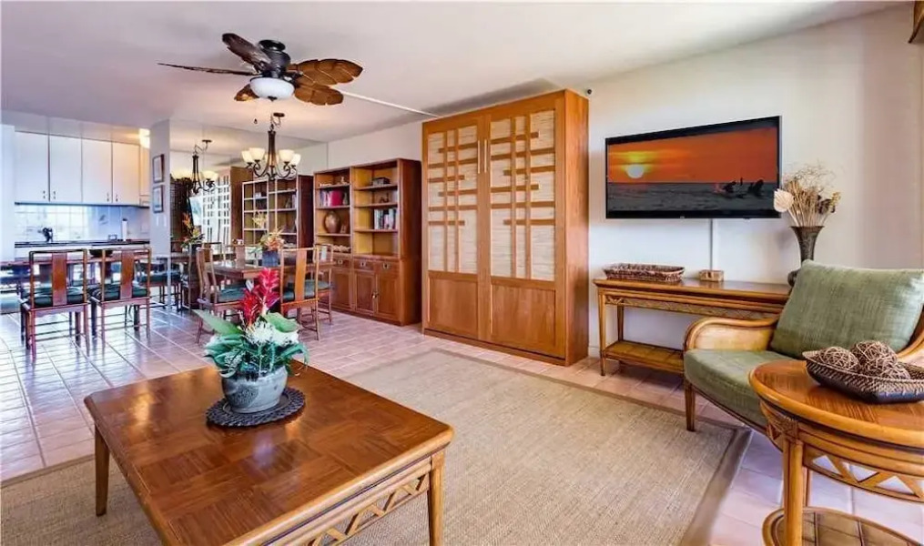 Valley Isle 205 by RedAwning