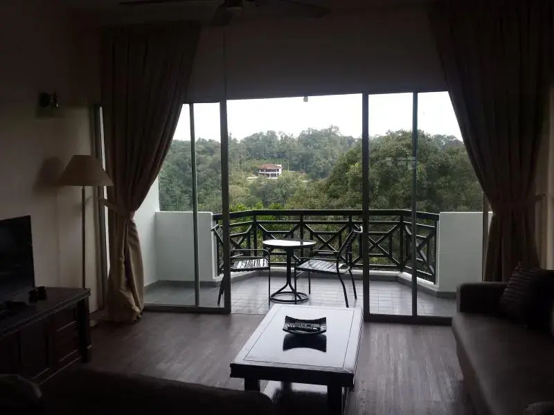 B123A2 Silverpark Resort @ 2 Rooms Apartments