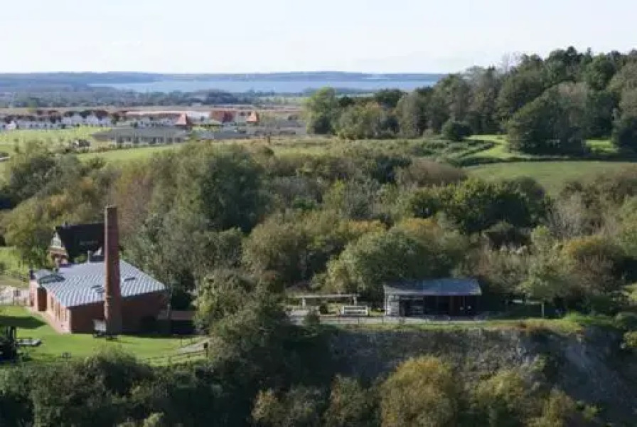 Neddesitz Rondell An Der Jasmar T