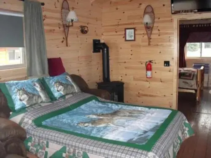 Cabins on the Bluff