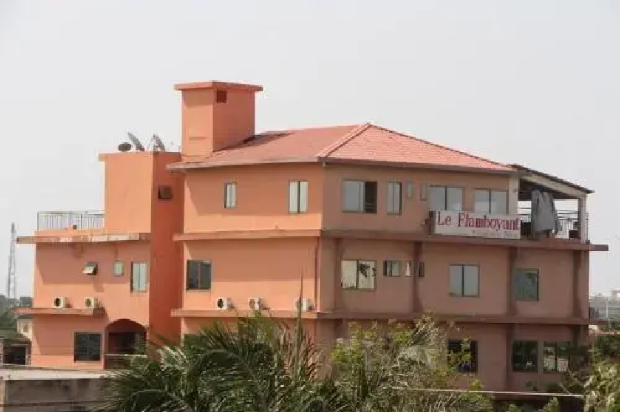 La Résidence Hôtel Le Flamboyant