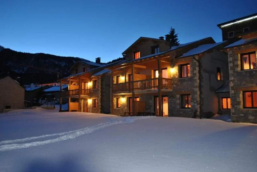 Llaret Hotel