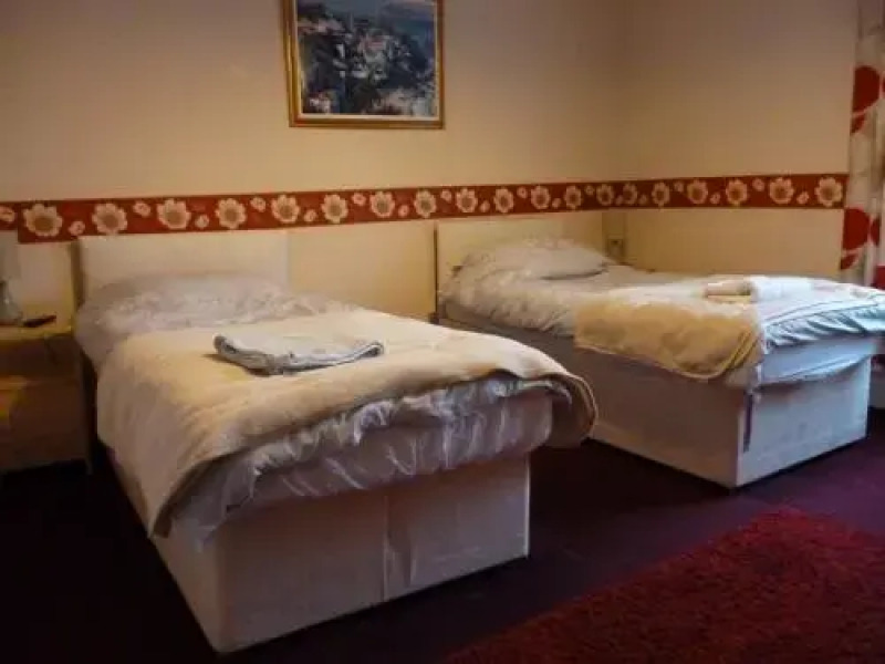 Aberdeen Arms Hotel Tarland