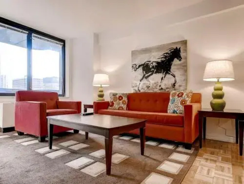 Global Luxury Suites At Symphony House