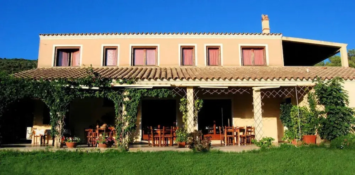 Agriturismo La Grotta Del Tesoro