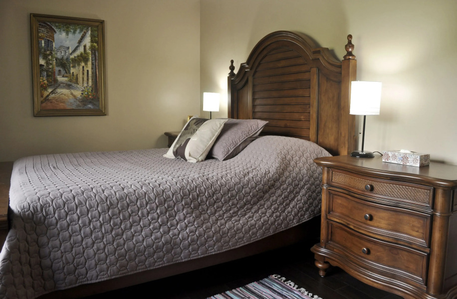 Centennial House Bed and Breakfast