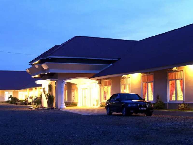 Emersia Hotel & Resort Batusangkar