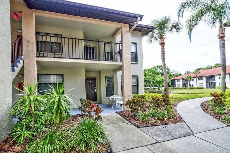 Shorewalk Condo 104 15min to Beach