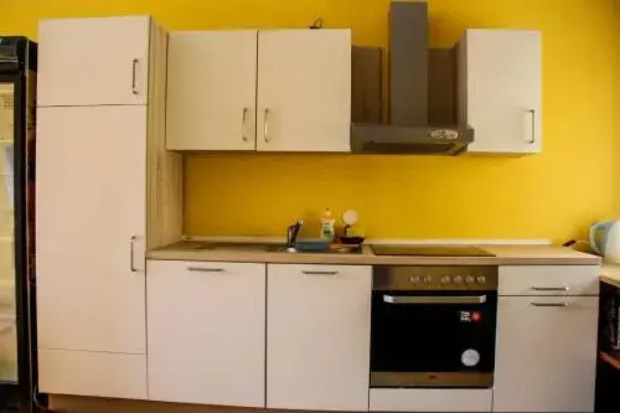 Chicken King's Rooms