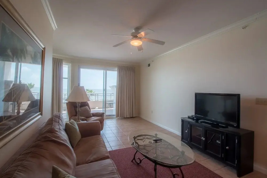 Legacy Towers-Legacy II 305