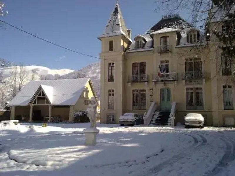 Hôtel Castel de la Pique