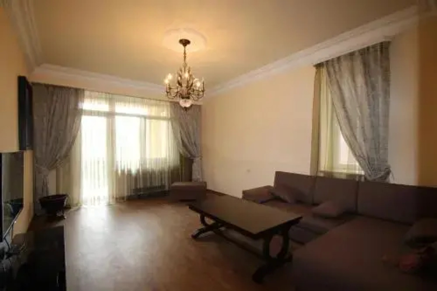 Luxe Apartment at North Avenue