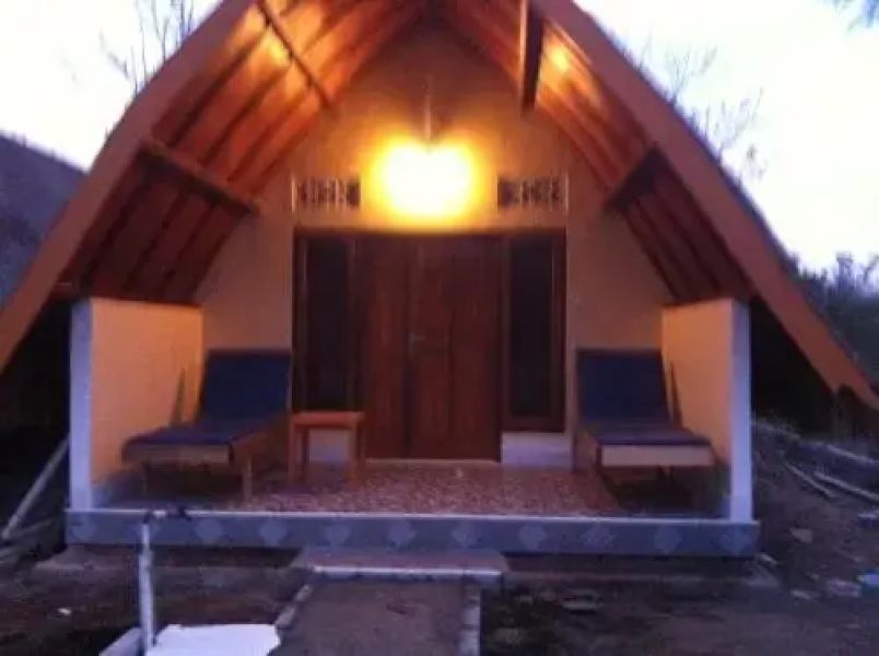 Dinoyin Bungalows