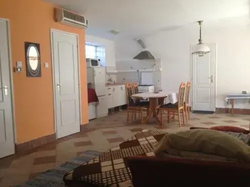 Csendes Apartman