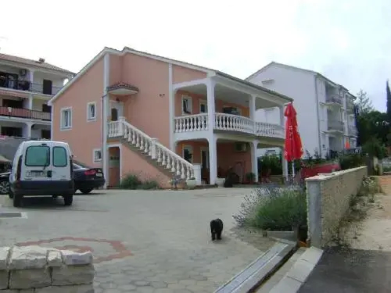 Apartments Krajačić