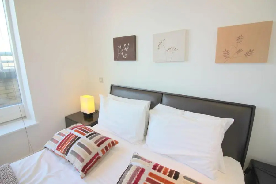 The Luxurious Penthouse (Peymans)