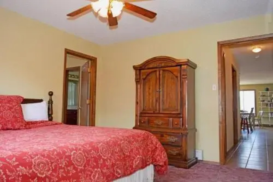 Arnolds River Retreat