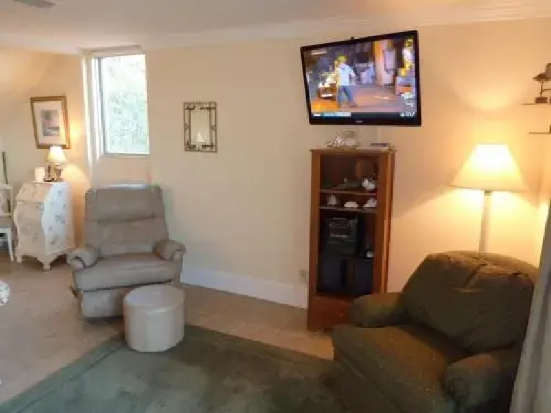 Villa 302 - Harbor Lights - 2 Br Condo