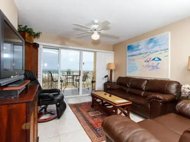 Gulf Dunes 104 by RedAwning