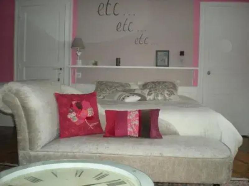 La LitHote