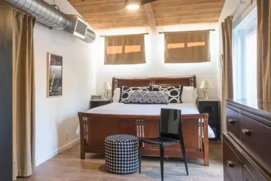 67900 Carroll Drive Home