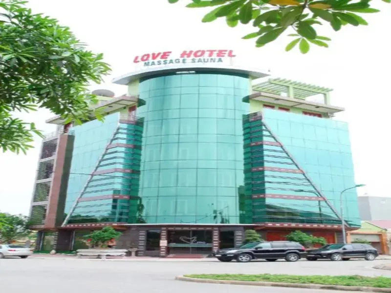 Love Hotel