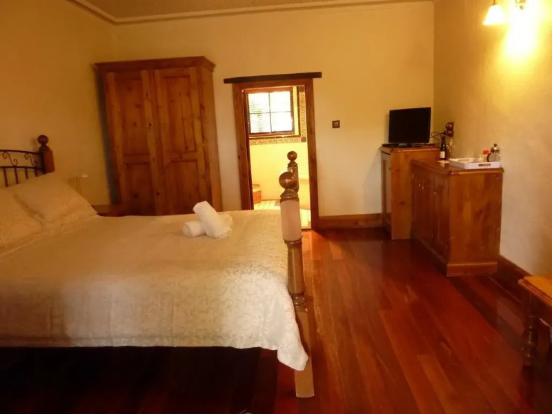 Kaesler Cottages