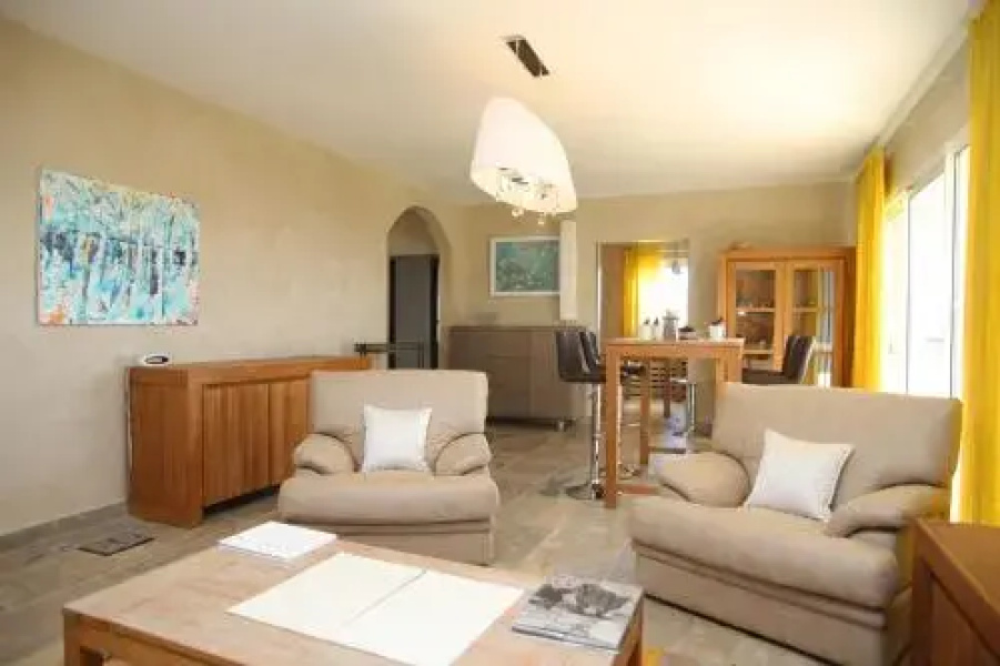 Villa Hote Lux
