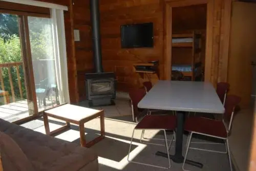 La Conner Camping Resort Beach Cabin 3