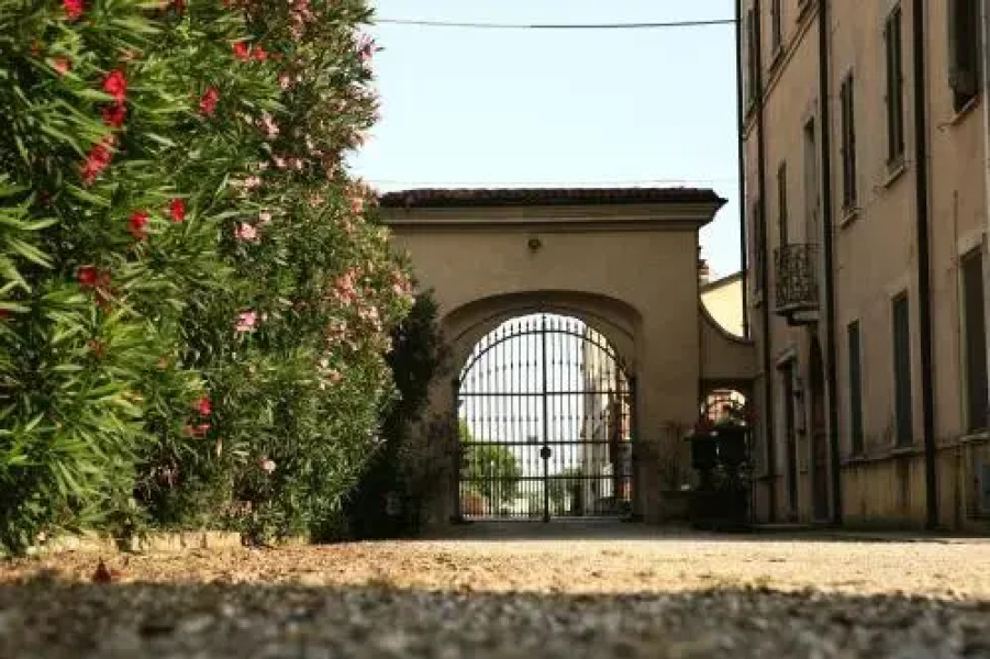 Antica Dimora Conti Custoza