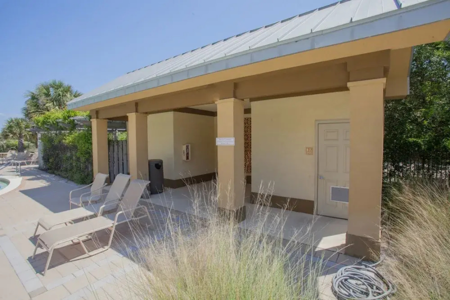 Beach Resort 305 - 1058526 - 1 Br condo by RedAwning