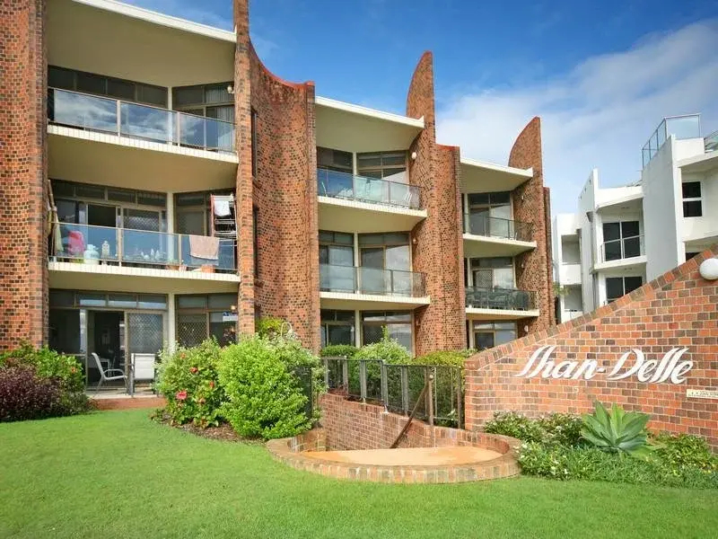 Shandelle Apartments