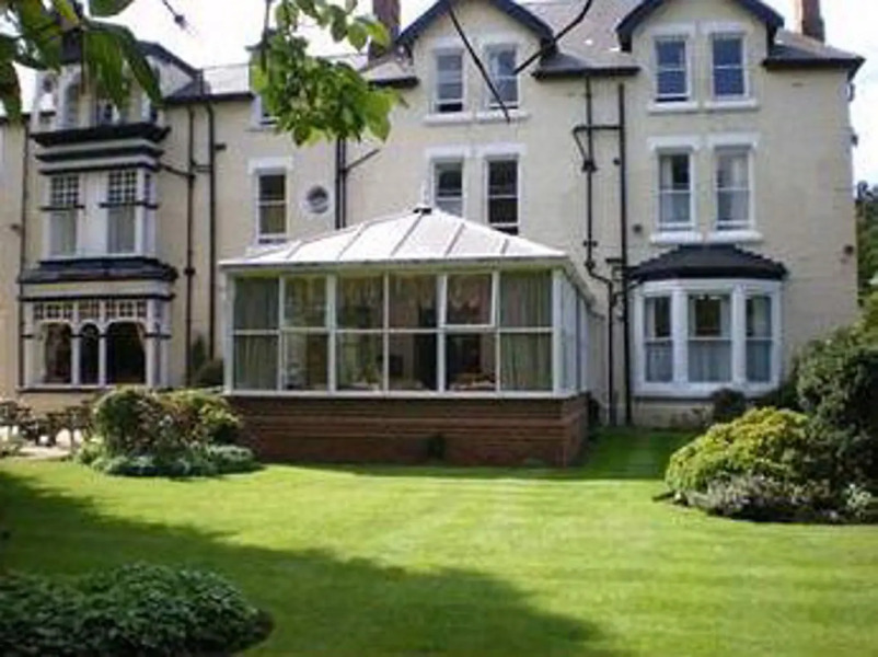 Claireville Hotel