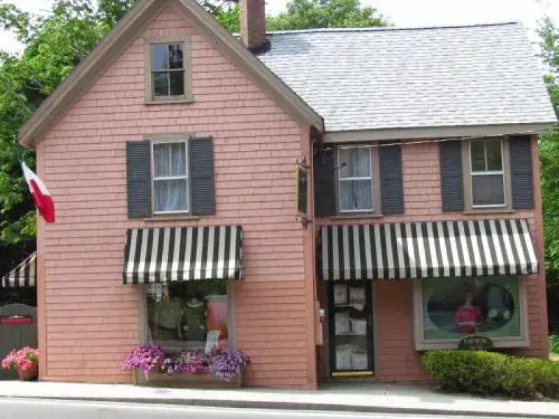 Lorraine Parish Bedroom Suites