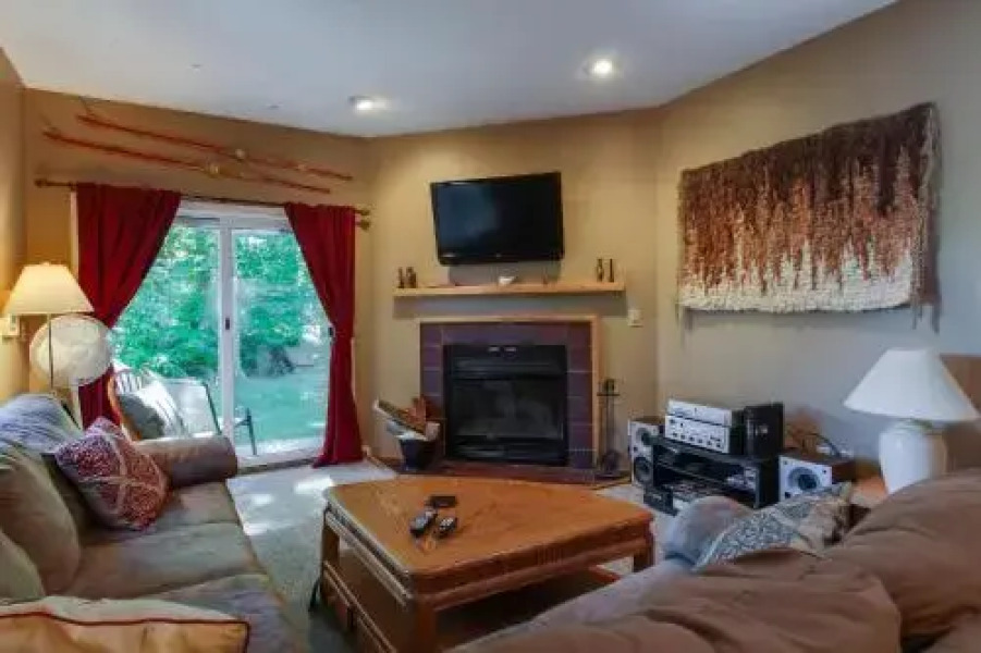 The Woods: Village-14