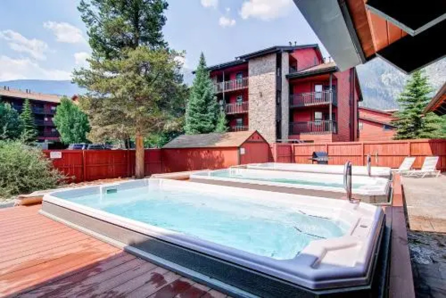 Mountainside D107 by Colorado Rocky Mountain Resorts