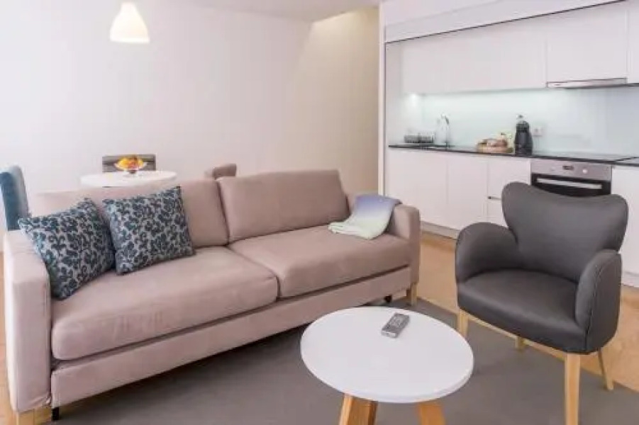 Tea 4 Nine Guest House and Bistro