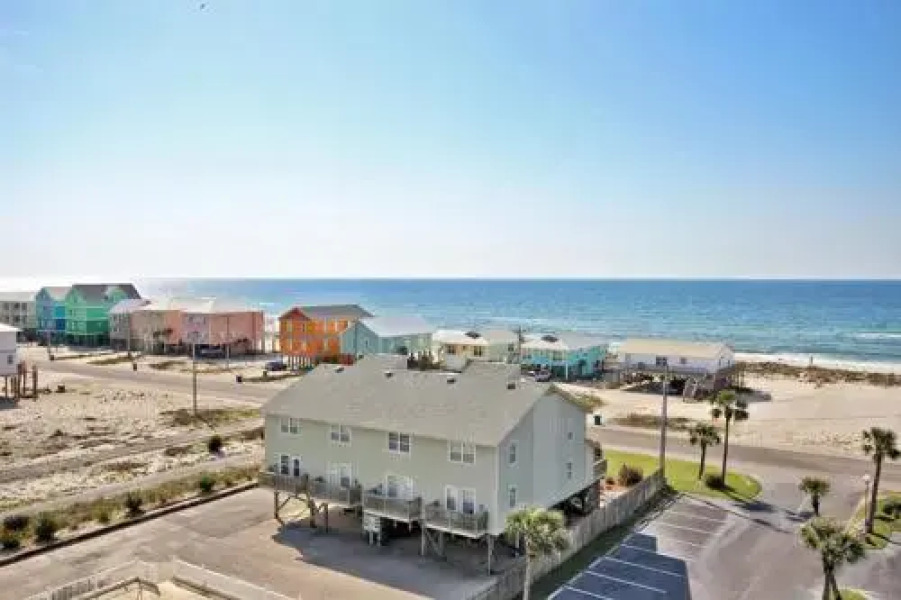 Gulf Shores Surf & Racquet 715A