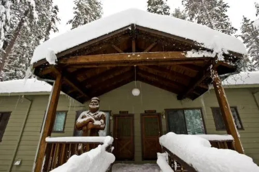 Pinecrest Chalet
