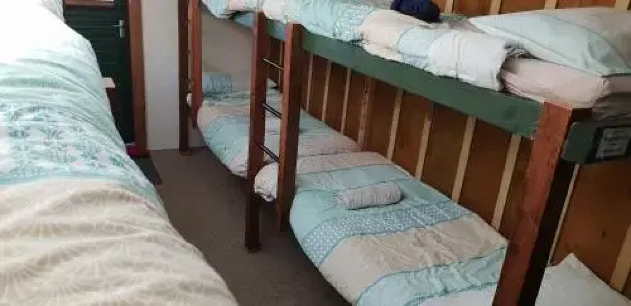 Rusty Nail Backpackers