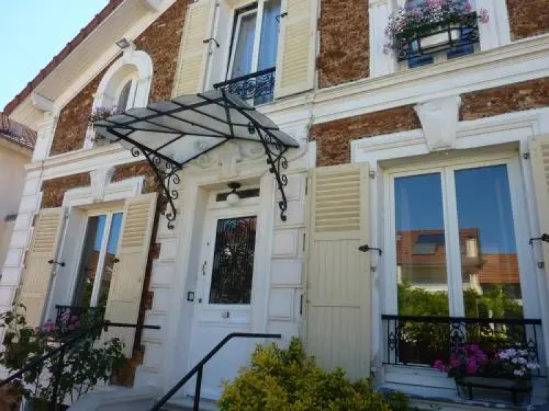 Maison Romantique
