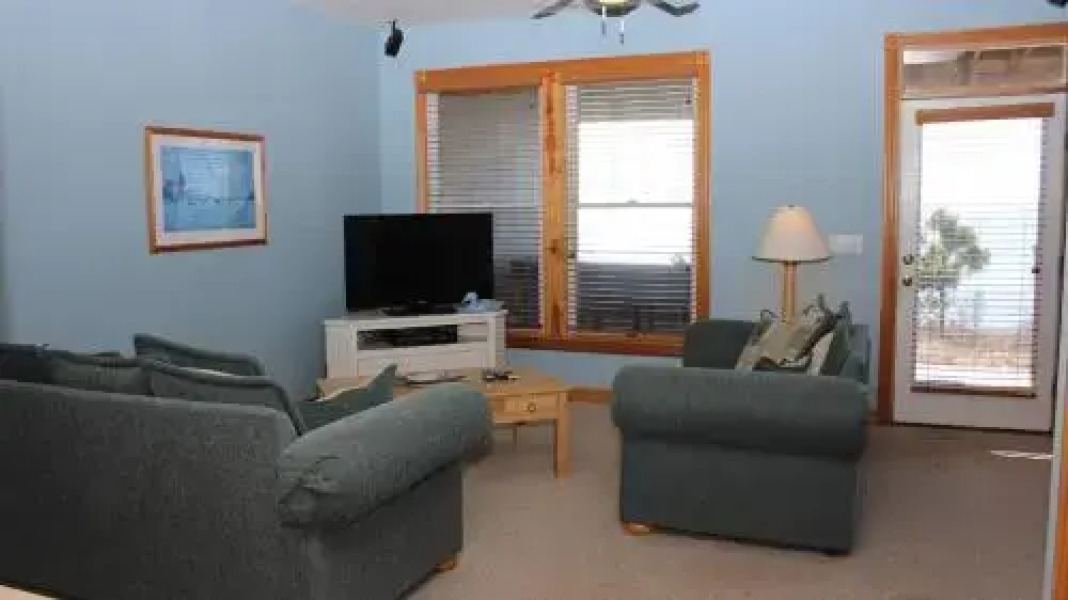 Double Duck - 4 Br Home