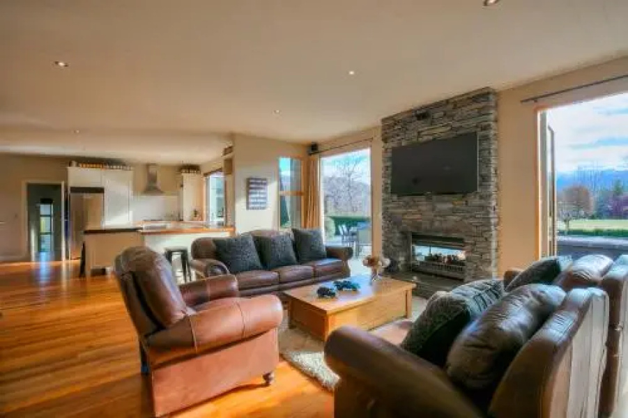 1220 Gibbston Lodge