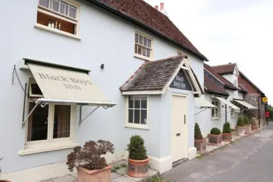 The Black Boys Inn