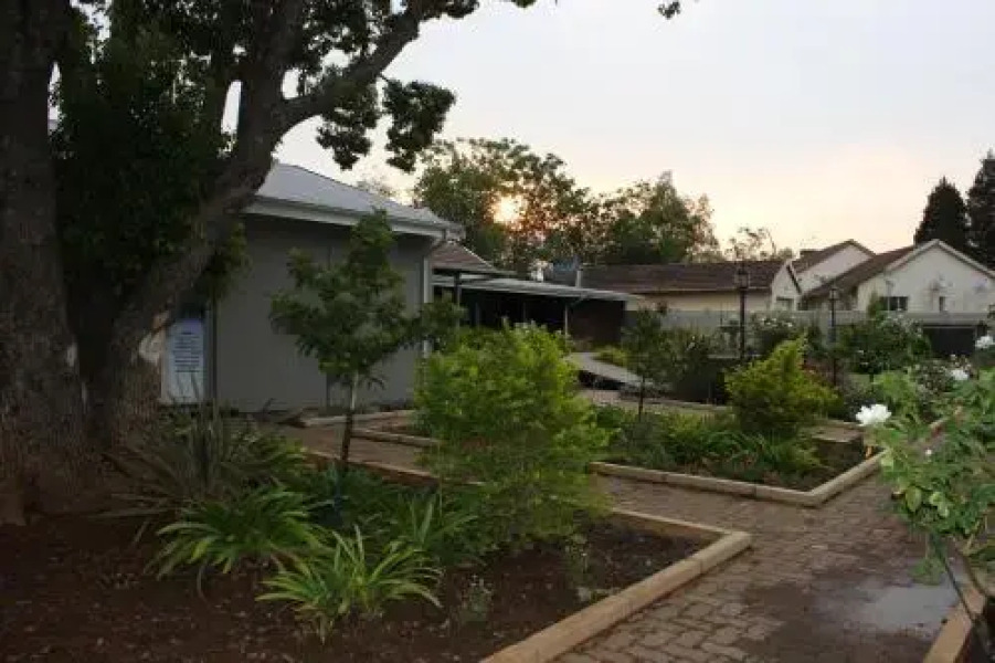 The Itumeleng Guest House