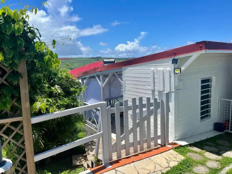 Charmant Bungalow avec piscine