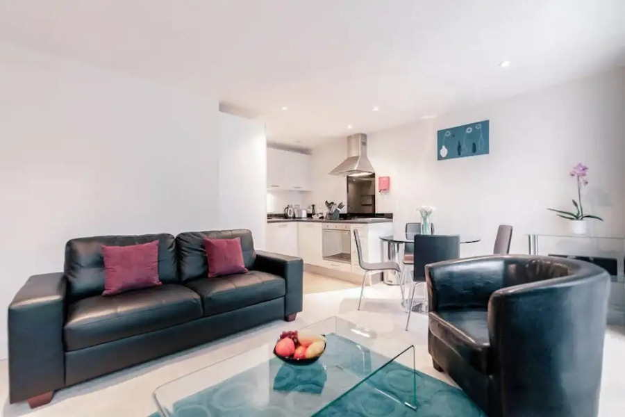 Roomspace Apartments -Capitol Square