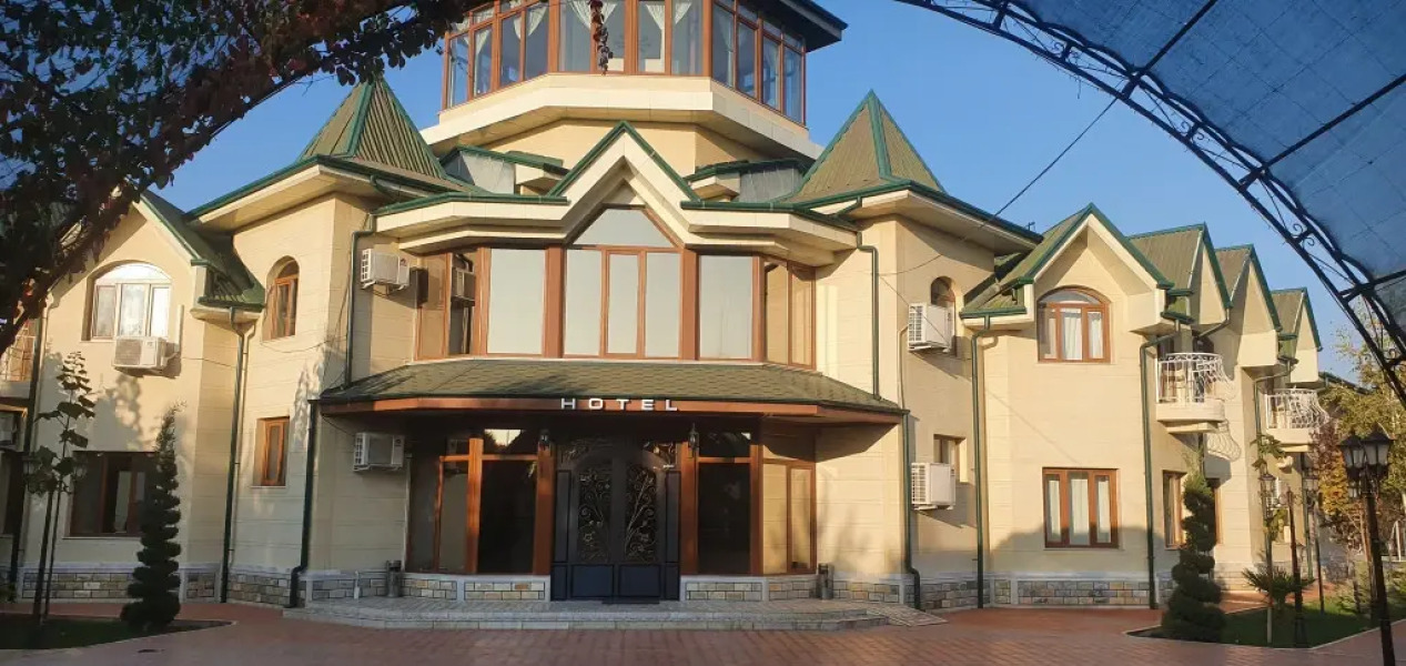 Wine Garden Family Complex