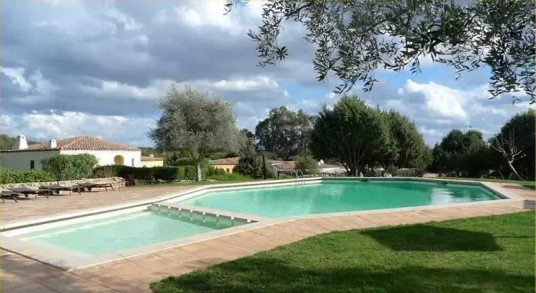 Le Ville Di Cala Di Volpe