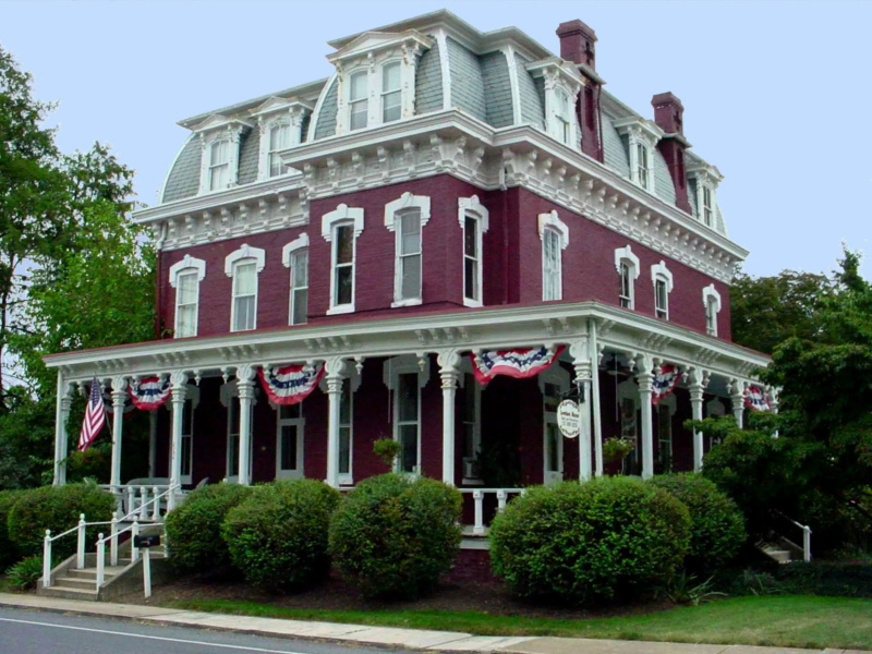 Lovelace Manor Bed and Breakfast
